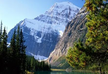 乐竞体育:足球老故事|加盟1个月球队解散,32岁朝鲜族老将和他的荒诞足球人生.